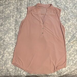 Elegant Sleeveless Blouse in Soft Pink